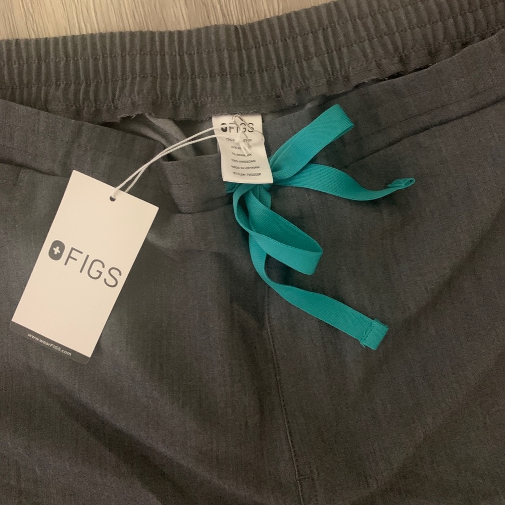 Figs scrub pants grey color